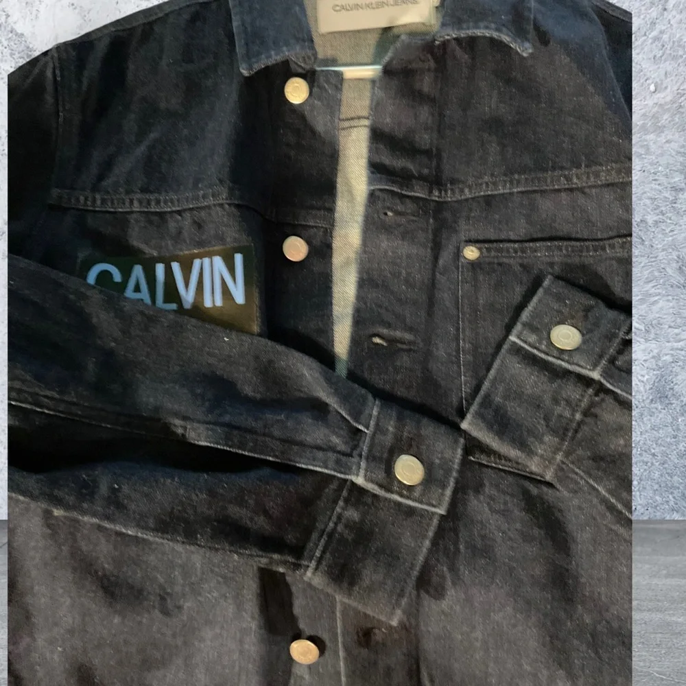 ** Calvin Klein UNISEX Indigo Blue Denim Jean Jacket - Picture 4 of 7
